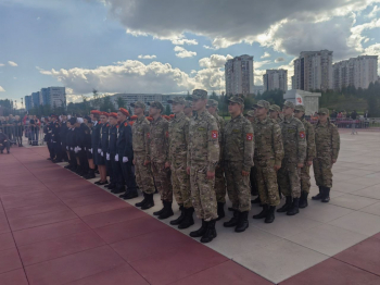 3 сентября ребята 10,11 кадетских классов Малосалаирской школы приняли участие в торжественной линейке, посвященной Дню знаний в городе Кемерово